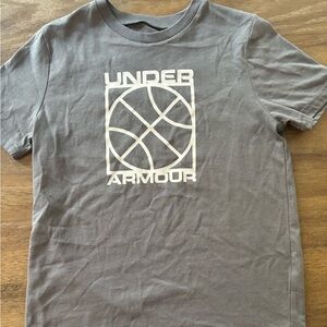 Boys Under Armour graphic tee YSM